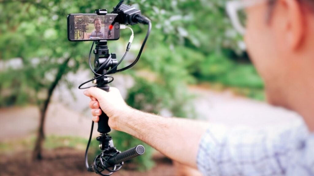 Best Vlogging Gear Kit For Android